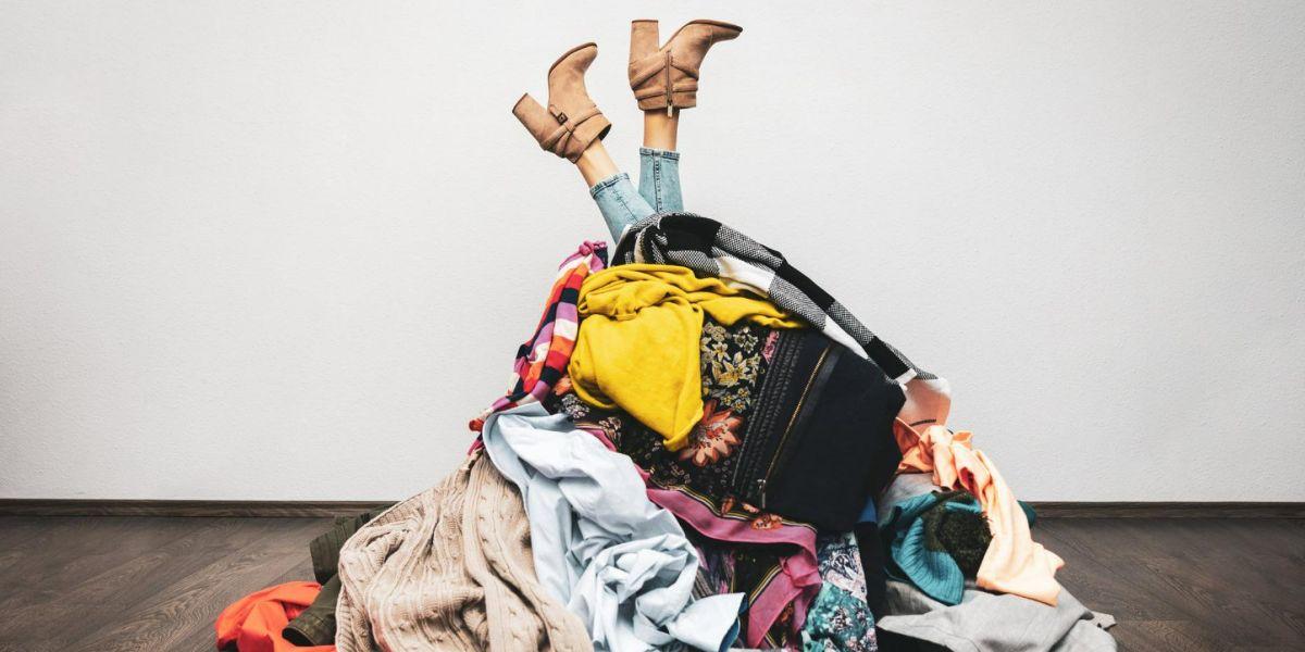 فست فشن چیست؟ + بررسی مزایا و معایب آن