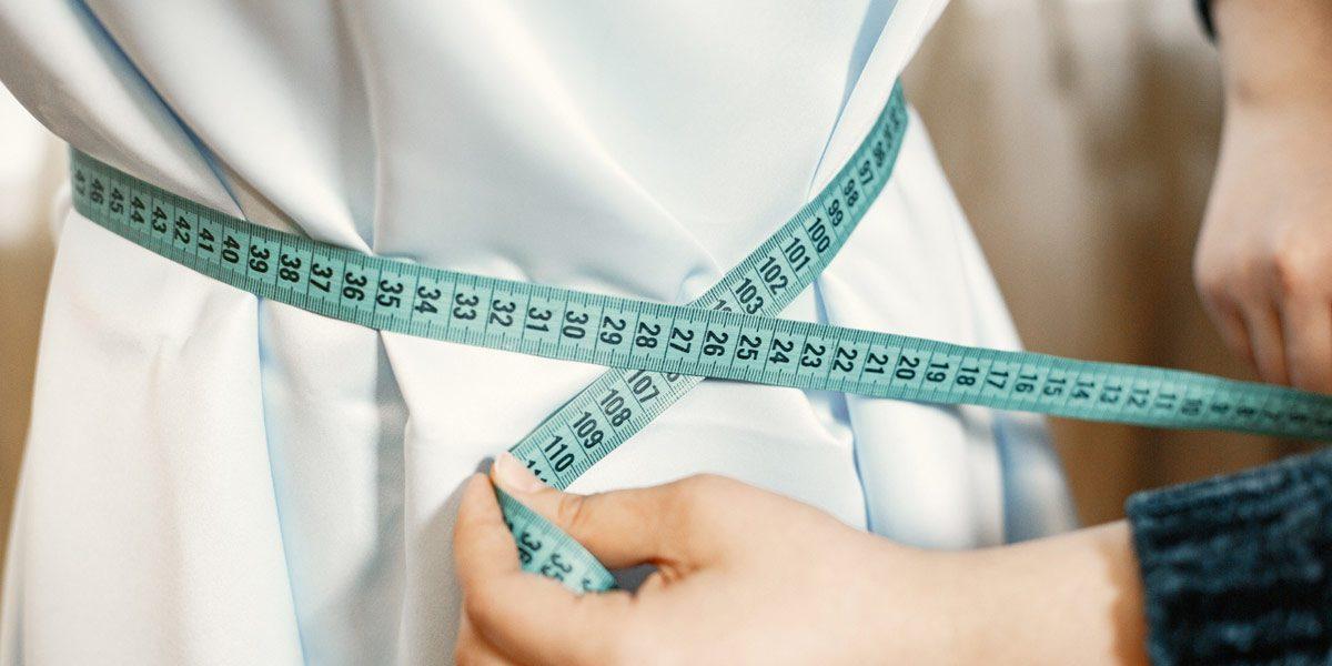 راهنمای کامل انتخاب سایز لباس برای خرید اینترنت