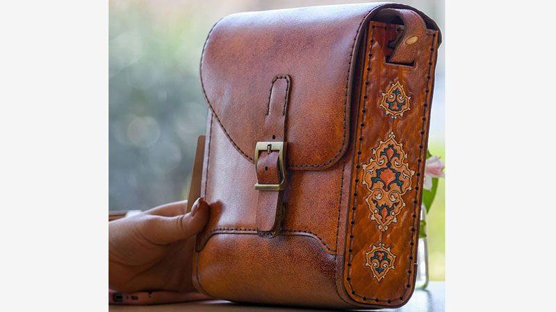 تفاوت کیف چرم طبیعی و مصنوعی