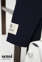 کت کج راه مازراتی راه راه Balenciaga