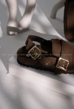 صندل اشبالت استرادیواریوس کد1002407