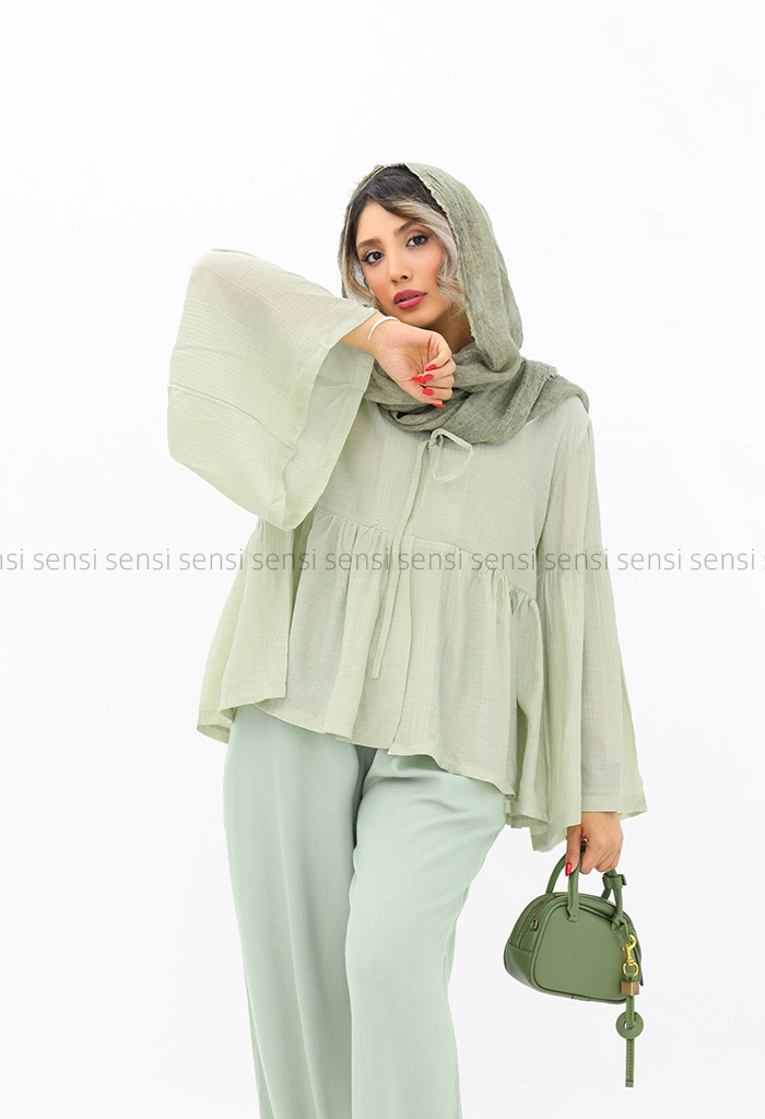 شومیز عروسکی آستین چین کد1004198