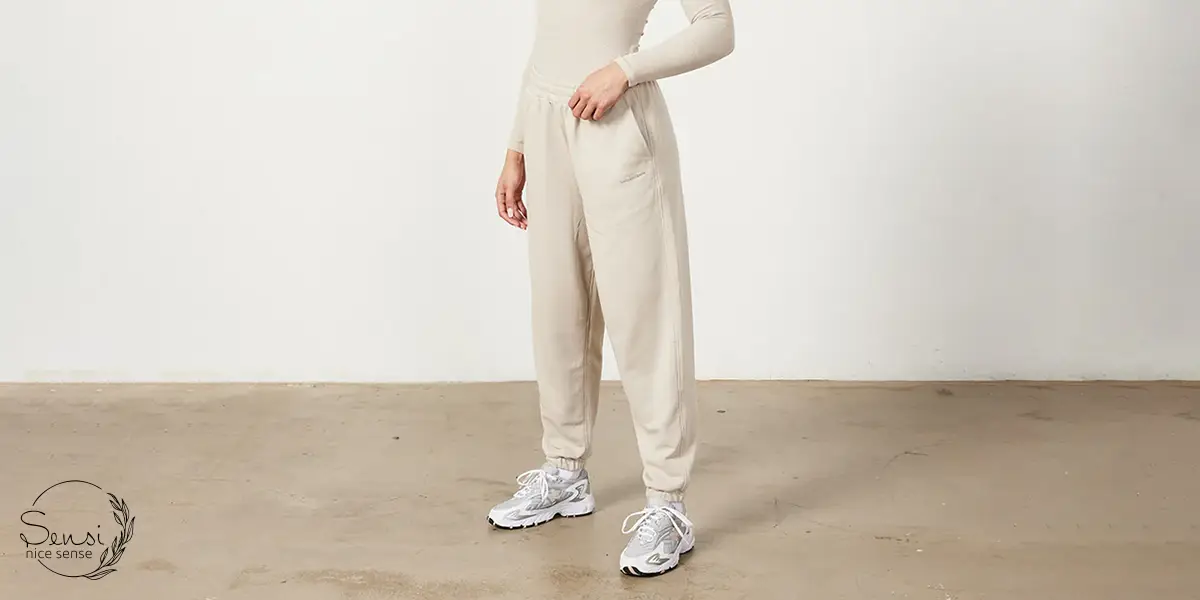 بادی زنانه برای ورزش و یوگا