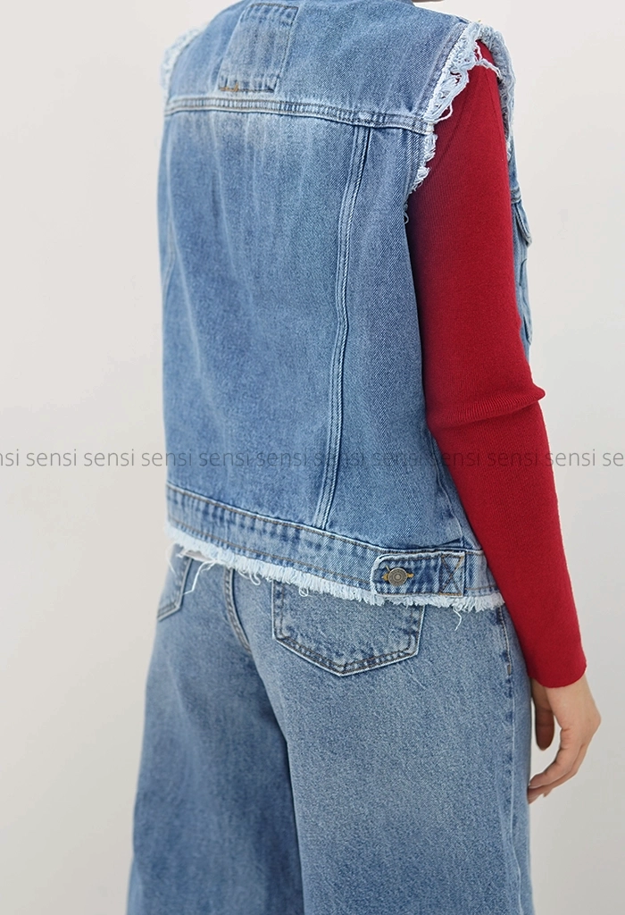 DSC05530 copy وست جین کوتاه کد1004721