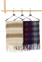 شال بیگ طرح دار پشمی کد1004605